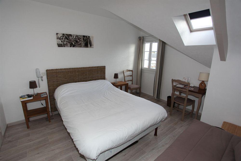 Contact Hotel - Hotel Le Lion D'Or Lamballe Exterior foto